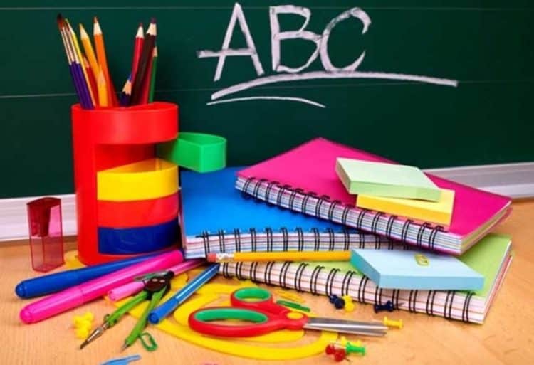 Cu rechizitele scolare potrivite, „seriozitatea vietii” devine si distractiva