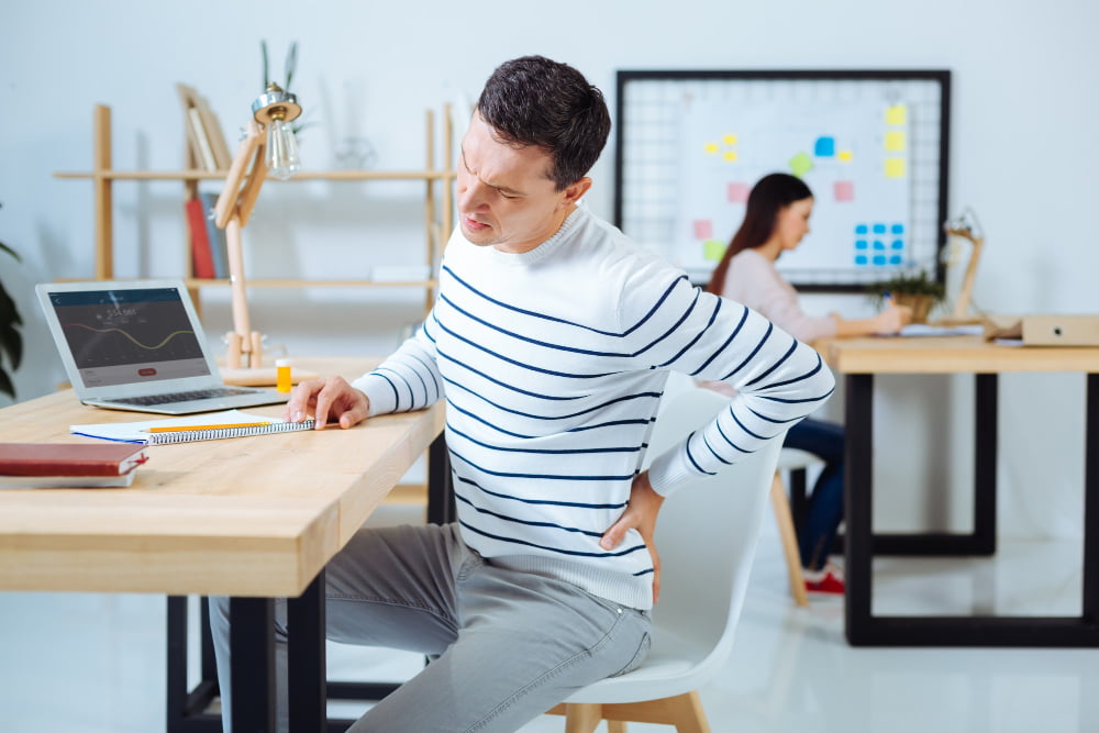 Habits that destroy your spine