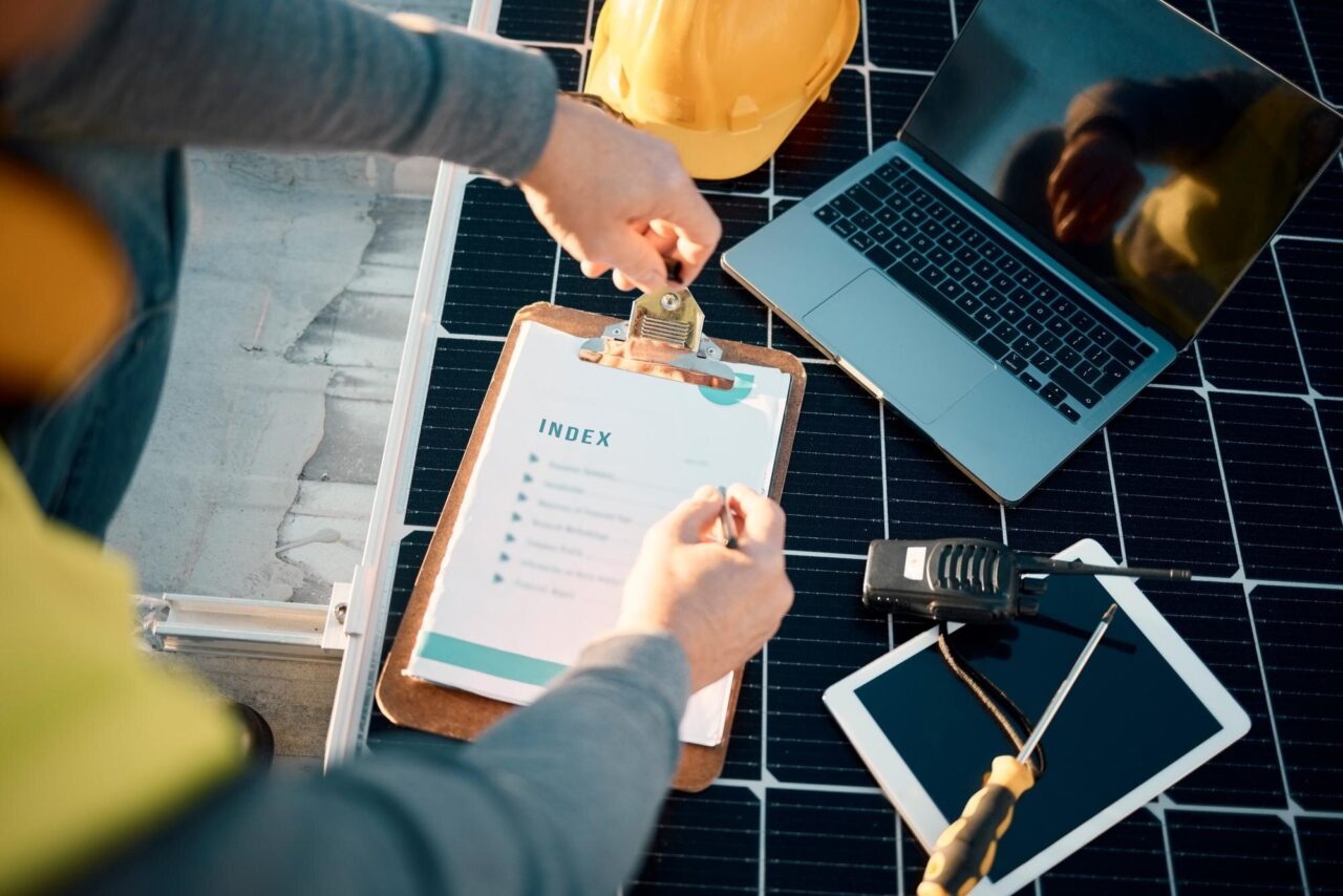 Acoperișul tău este potrivit pentru panouri fotovoltaice? Ce trebuie verificat înainte